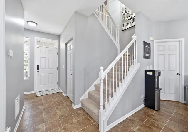 Photo 2 of Sale Pending at 905 Bluebell Cir, Joliet, IL 60431 | MLS# 12738303 | Listing updated on 2026-10-05