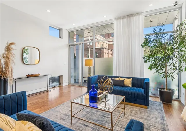 Photo 3 of Single family home for sale at 1842 N Wood St, Chicago, IL 60622 | MLS# 12738388 | Listing updated on 2026-10-09