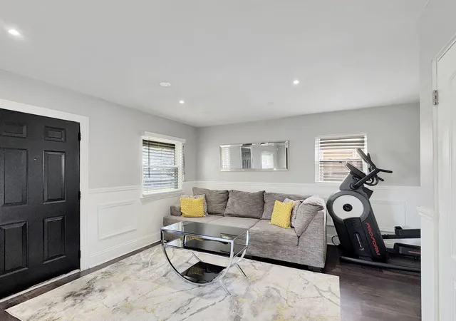 Photo 2 of Single family home for sale at 10644 S Peoria St, Chicago, IL 60643 | MLS# 12738573 | Listing updated on 2026-09-16