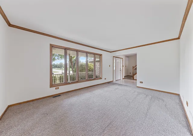 Photo 2 of Single family home for sale at 1761 Pheasant Ln, New Lenox, IL 60451 | MLS# 12738605 | Listing updated on 2026-09-14