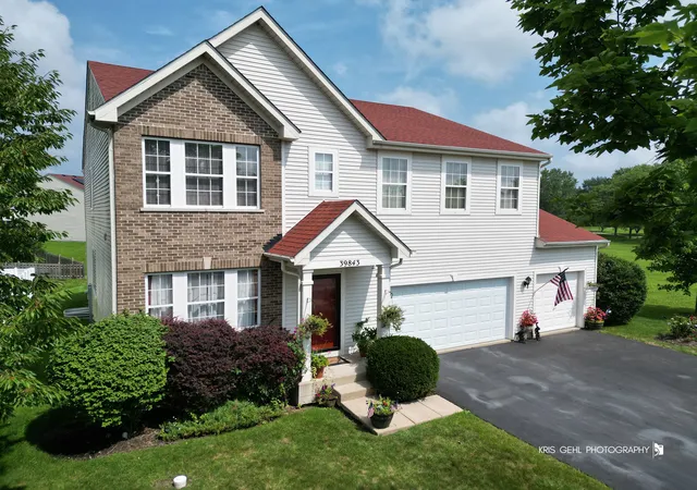 Photo 1 of Single family home for sale at 39843 Stoneywood Dr, Beach Park, IL 60083 | MLS# 12738617 | Listing updated on 2026-09-14