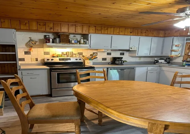Photo 3 of Sale Pending at 435 E Main St, Tiskilwa, IL 61368 | MLS# 12738618 | Listing updated on 2026-09-19