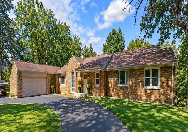 Photo 1 of Single family home for sale at 31w544 Penny Rd, Barrington Hills, IL 60010 | MLS# 12738766 | Listing updated on 2026-10-05