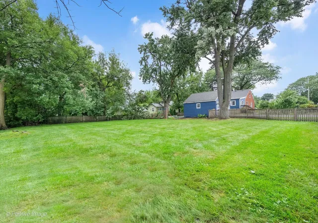 Photo 3 of Single family home for sale at 4503 Fairview Ave, Downers Grove, IL 60515 | MLS# 12738783 | Listing updated on 2026-09-16
