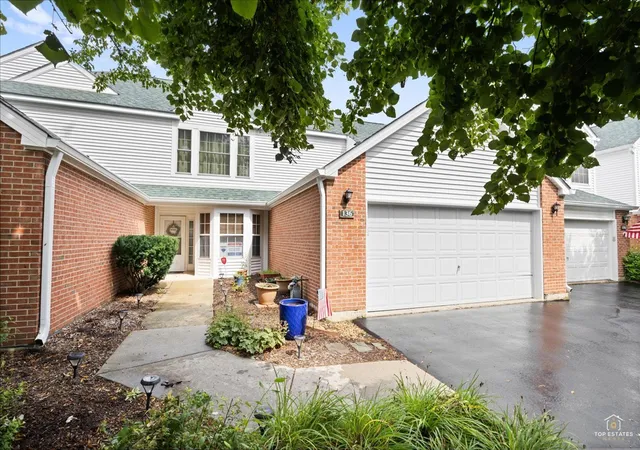 Photo 1 of Townhouse for sale at 136 Hemstead St, Lake Bluff, IL 60044 | MLS# 12738905 | Listing updated on 2026-09-24