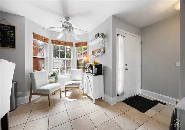 Photo 3 of Townhouse for sale at 136 Hemstead St, Lake Bluff, IL 60044 | MLS# 12738905 | Listing updated on 2026-09-24