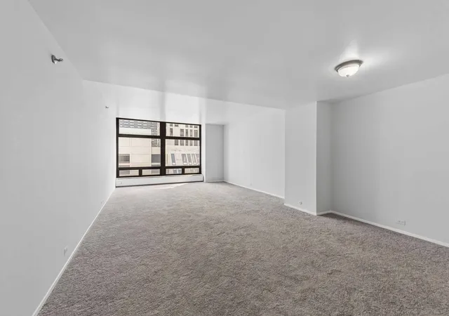 Photo 4 of Condo for sale at 680 N Lake Shore Dr #1008, Chicago, IL 60611 | MLS# 12738906 | Listing updated on 2026-10-02
