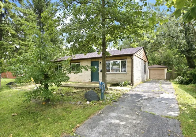 Photo 1 of Sale Pending at 703 Circle Dr, University Park, IL 60484 | MLS# 12738937 | Listing updated on 2026-09-18