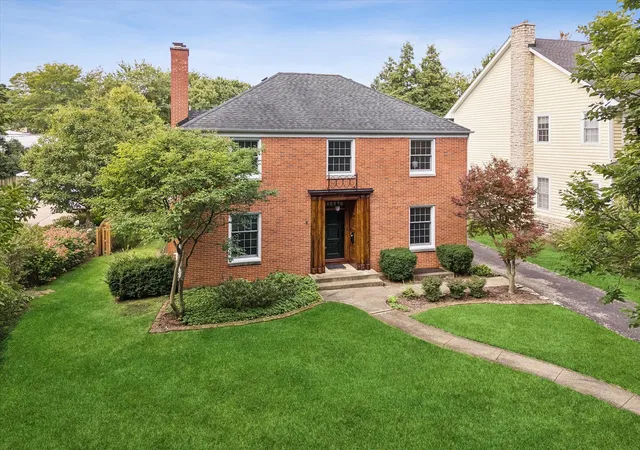 Photo 2 of Single family home for sale at 312 7th Avenue, La Grange, IL 60525 | MLS# 12738996 | Listing updated on 2026-09-24