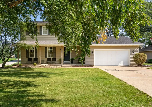 Photo 1 of Single family home for sale at 81 Cedar Ct, Geneseo, IL 61254 | MLS# 12739077 | Listing updated on 2026-09-27
