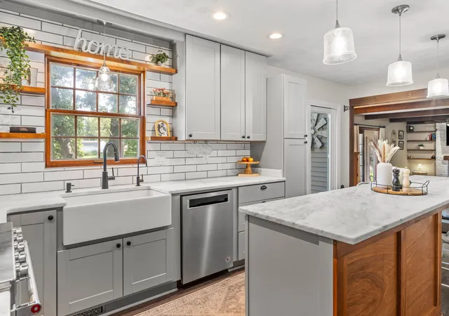 Photo 3 of Single family home for sale at 81 Cedar Ct, Geneseo, IL 61254 | MLS# 12739077 | Listing updated on 2026-09-27
