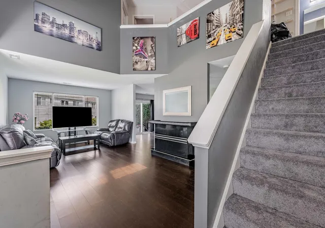 Listing Photo 4 - Condo for sale in building located at 514 Springwood Dr, Joliet, IL 60431