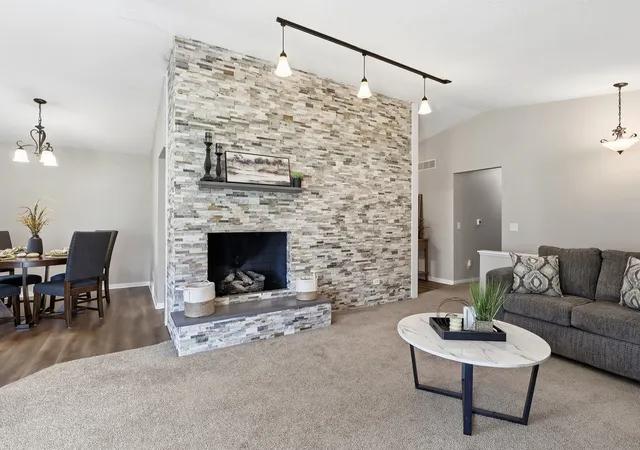 Photo 4 of Single family home for sale at 4308 Wittman Dr, Davenport, IA 52806 | MLS# 12739251 | Listing updated on 2026-10-21
