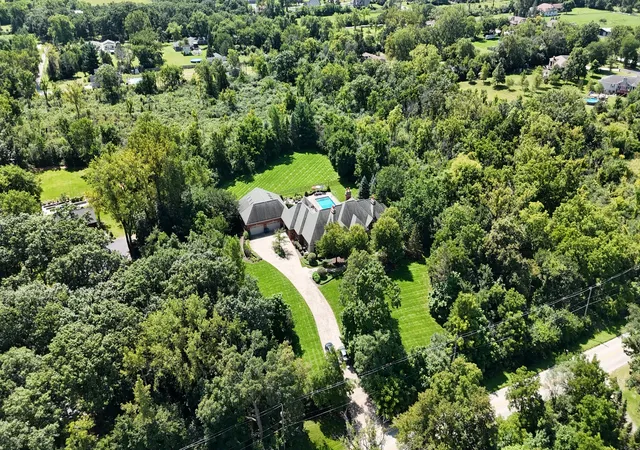 Photo 2 of Mansion for sale at 15429 W 139th Street, Homer Glen, IL 60491 | MLS# 12739413 | Listing updated on 2026-09-06