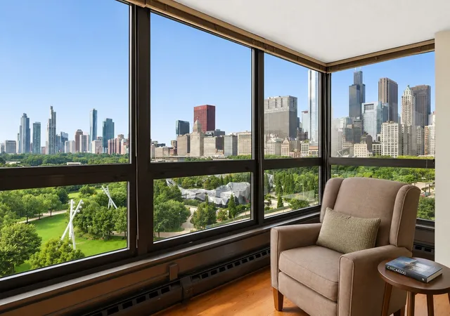 Photo 2 of Sale Pending at 360 E Randolph St #901, Chicago, IL 60601 | MLS# 12739438 | Listing updated on 2026-09-26