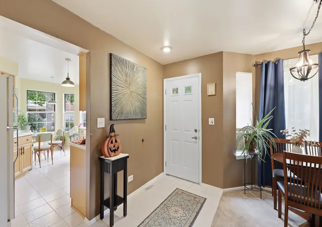 Photo 3 of Townhouse for sale at 4420 Edinburg Ln, Hanover Park, IL 60133 | MLS# 12739456 | Listing updated on 2026-09-19
