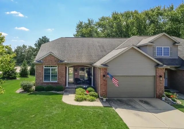 Condo for sale at 25 Spring Ridge Cir #0, Bloomington, IL 61704 | MLS# 12739464