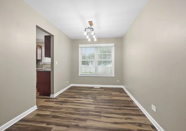Photo 3 of Single family home for sale at 388 Woodhollow Ln, Bartlett, IL 60103 | MLS# 12739799 | Listing updated on 2026-10-04