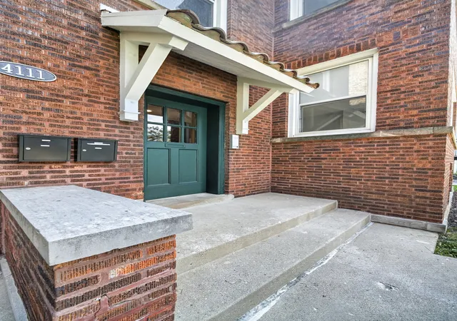 Photo 3 of House for sale at 4111 N Francisco Ave, Chicago, IL 60618 | MLS# 12739803 | Listing updated on 2026-09-16