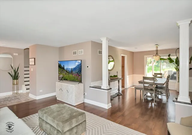 Photo 4 of Single family home for sale at 14 Timberline Ct, Lemont, IL 60439 | MLS# 12739861 | Listing updated on 2026-09-22