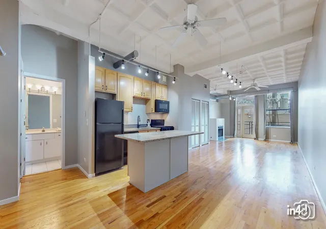 Photo 3 of Condo for sale at 1307 S Wabash Ave #302, Chicago, IL 60605 | MLS# 12739933 | Listing updated on 2026-10-19
