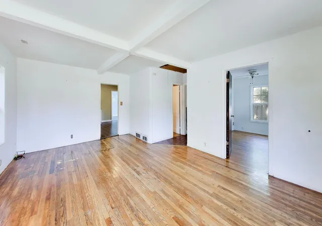 Photo 4 of Single family home for sale at 1504 North Ave, Round Lake Beach, IL 60073 | MLS# 12740045 | Listing updated on 2026-09-15
