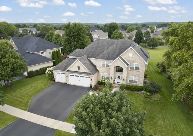 Single family home for sale at 1122 Clearwater Dr, Yorkville, IL 60560 | MLS# 12740066