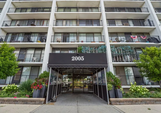 Photo 1 of Condo for sale at 2005 S Finley Rd #212, Lombard, IL 60148 | MLS# 12740133 | Listing updated on 2026-08-28
