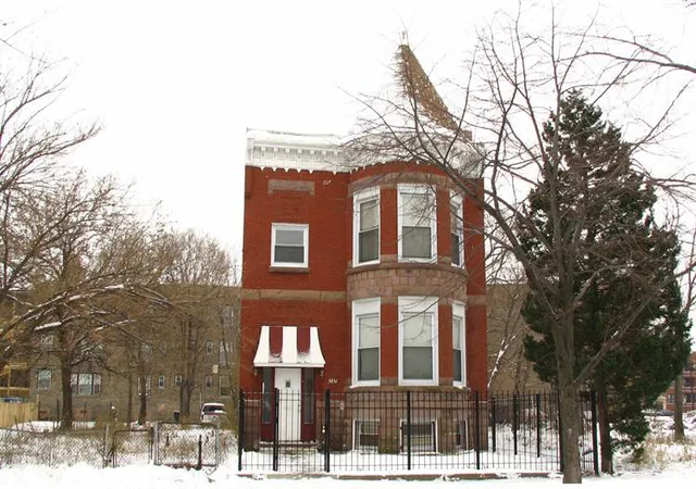 Photo 2 of Multi family home for sale at 5851 S Wabash Ave, Chicago, IL 60637 | MLS# 12740186 | Listing updated on 2026-10-05