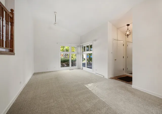 Photo 4 of Single family home for sale at 603 Gregg Rd, Northbrook, IL 60062 | MLS# 12740227 | Listing updated on 2026-09-26