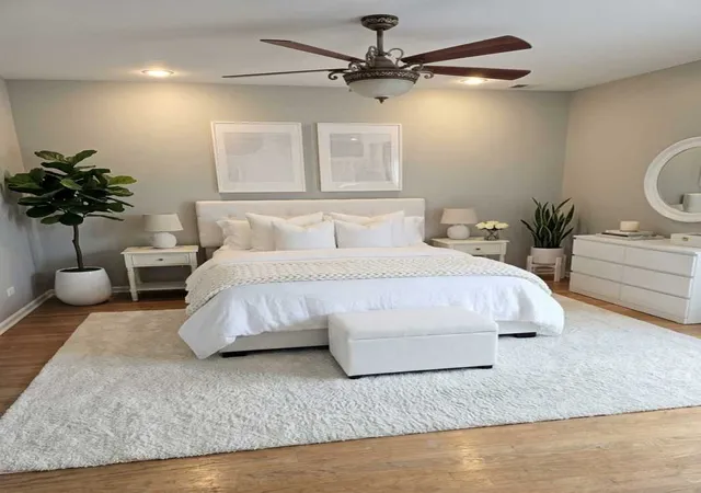 Listing Photo 5 - Condo for sale in building located at 2363 E 70Th St, Chicago, IL 60649 - Unit #3