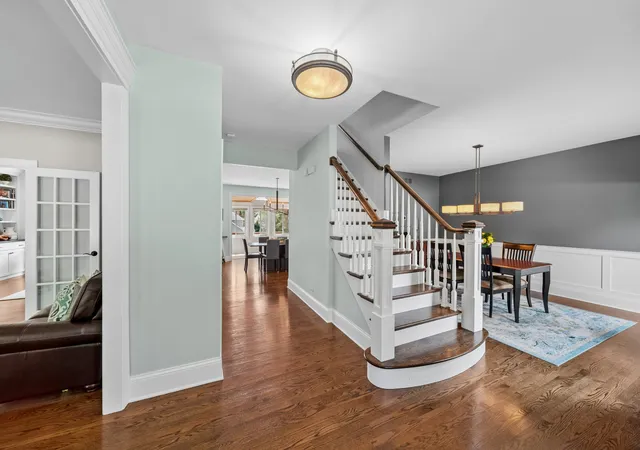 Photo 2 of Single family home for sale at 877 Sheehan Ave, Glen Ellyn, IL 60137 | MLS# 12740281 | Listing updated on 2026-09-16