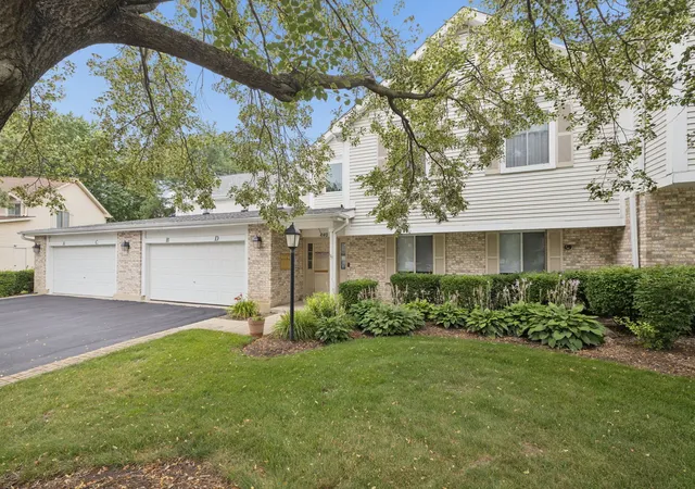 Photo 1 of Condo for sale at 440 Somerset Ct #D, Aurora, IL 60504 | MLS# 12740324 | Listing updated on 2026-09-16