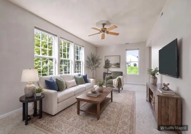 Listing Photo 4 - Condo for sale in building located at 3323 Bromley Ln, Aurora, IL 60502 - Unit #3323