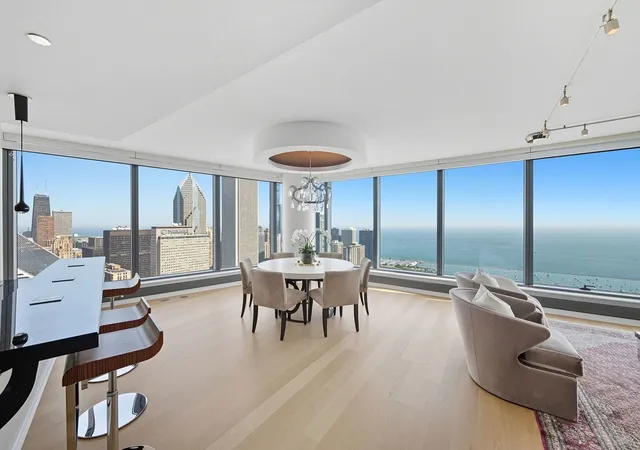 Listing Photo 3 - Condo for sale in building located at 60 E Monroe St, Chicago, IL 60603 - Unit #5601
