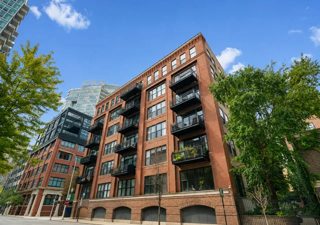 Condo for sale at 520 W Huron St #609, Chicago, IL 60654 | MLS# 12740465 | Listing updated on 2026-09-01