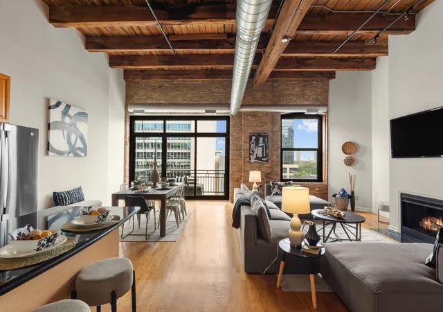 Photo 1 of Condo for sale at 520 W Huron St #609, Chicago, IL 60654 | MLS# 12740465 | Listing updated on 2026-09-01