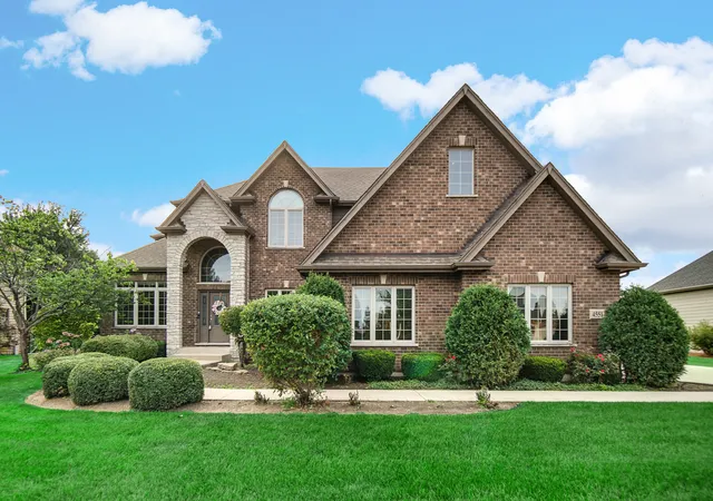 Photo 1 of Single family home for sale at 4551 Sassafras Ln, Naperville, IL 60564 | MLS# 12740472 | Listing updated on 2026-09-17