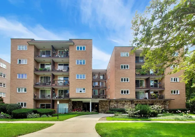 1st image of 2001 Sherman Ave, Evanston, IL 60201