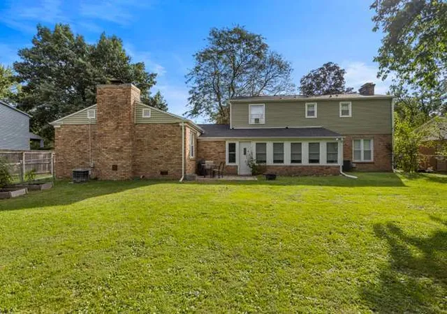 Photo 3 of Single family home for sale at 1703 Mayfair Rd, Champaign, IL 61821 | MLS# 12740767 | Listing updated on 2026-10-02