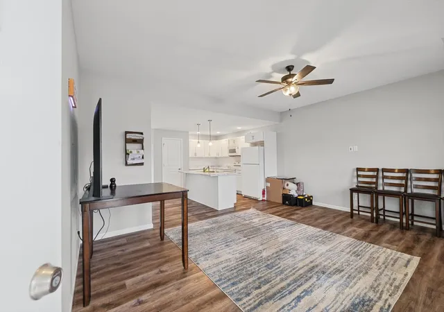 Photo 4 of Single family home for sale at 1301 Ogelthorpe Ave, Urbana, IL 61802 | MLS# 12740966 | Listing updated on 2026-10-04