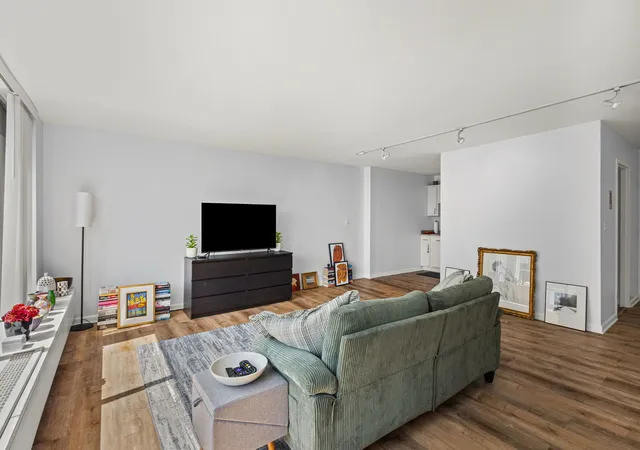 Photo 3 of Condo for sale at 5455 N Sheridan Rd #408, Chicago, IL 60640 | MLS# 12741019 | Listing updated on 2026-10-08