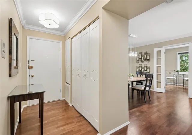 Photo 3 of Condo for sale at 2046 Saint Johns Ave #3H, Highland Park, IL 60035 | MLS# 12741031 | Listing updated on 2026-09-24