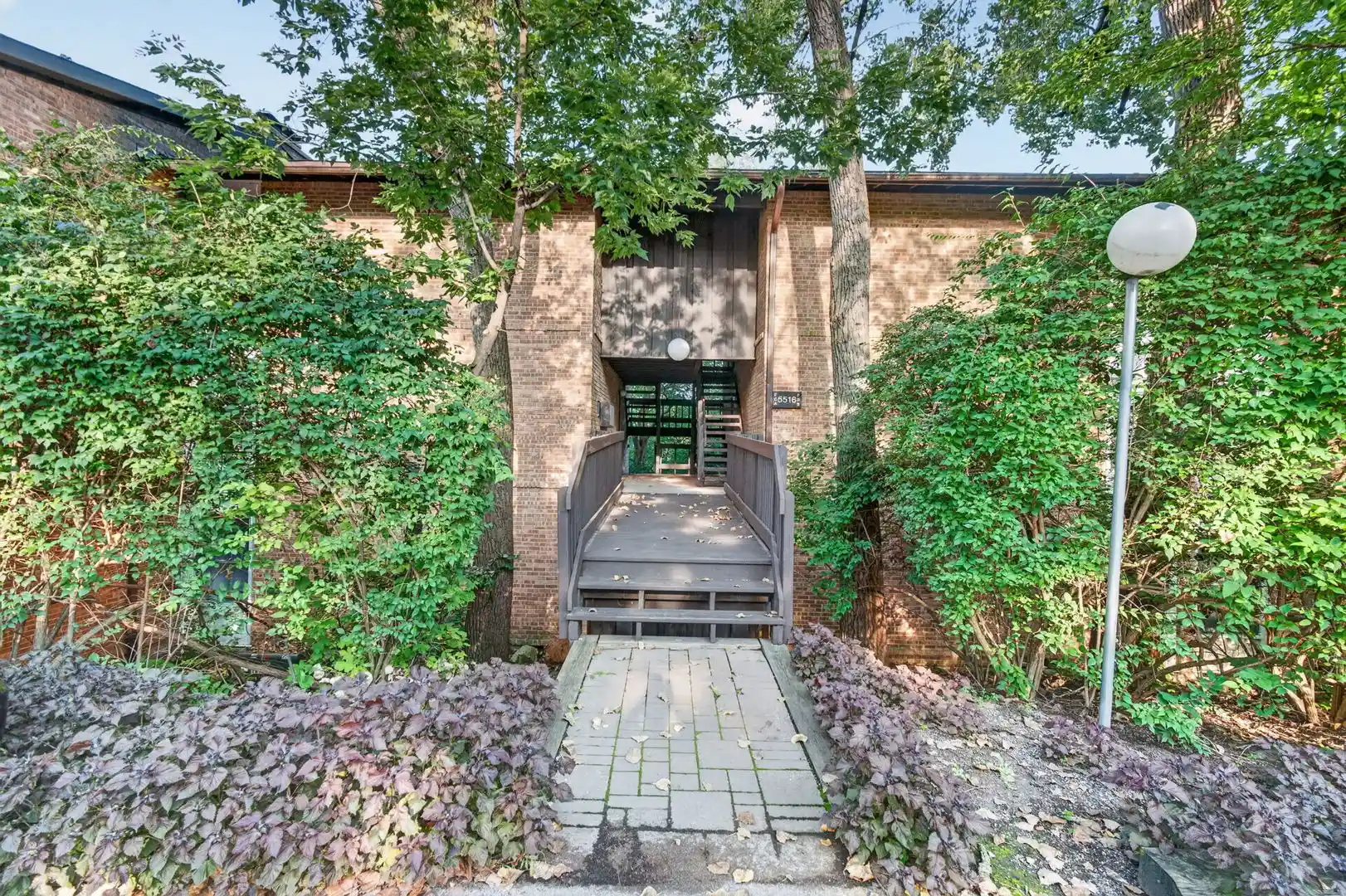 Listing Photo 1 - Condo for sale in 5515 E Lake Dr located at 5515 E Lake Dr, Lisle, IL 60532 - Unit #93-F