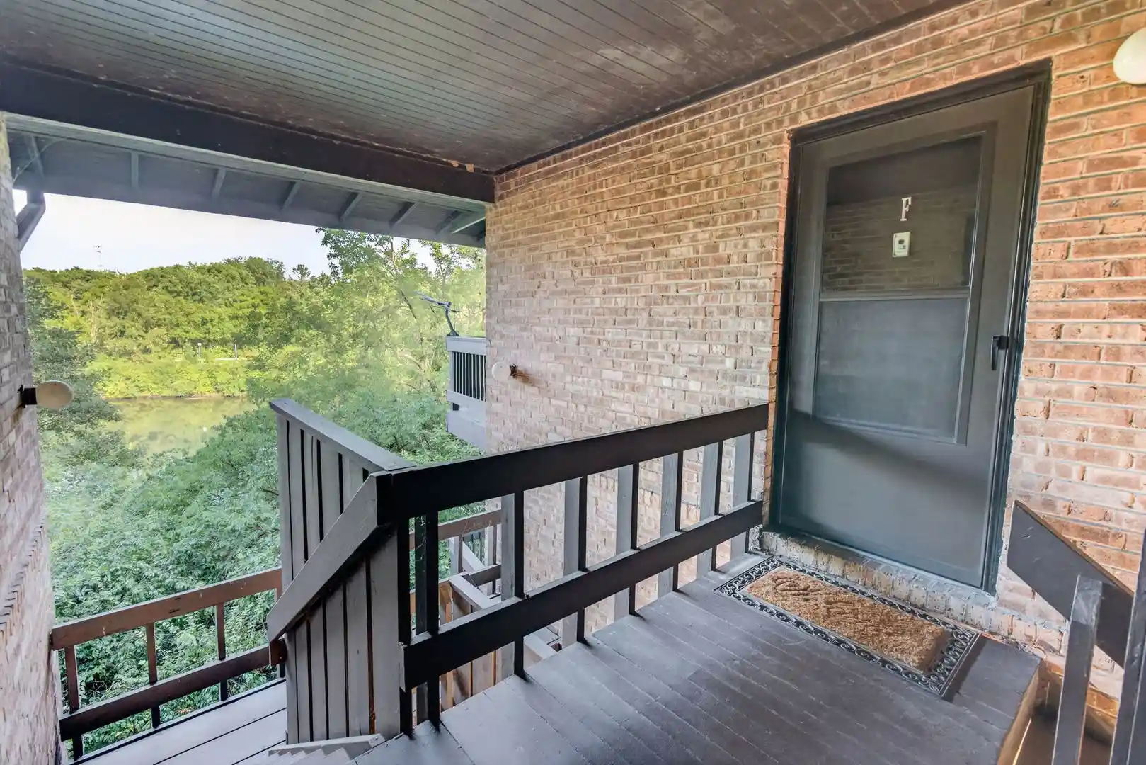 Listing Photo 2 - Condo for sale in 5515 E Lake Dr located at 5515 E Lake Dr, Lisle, IL 60532 - Unit #93-F