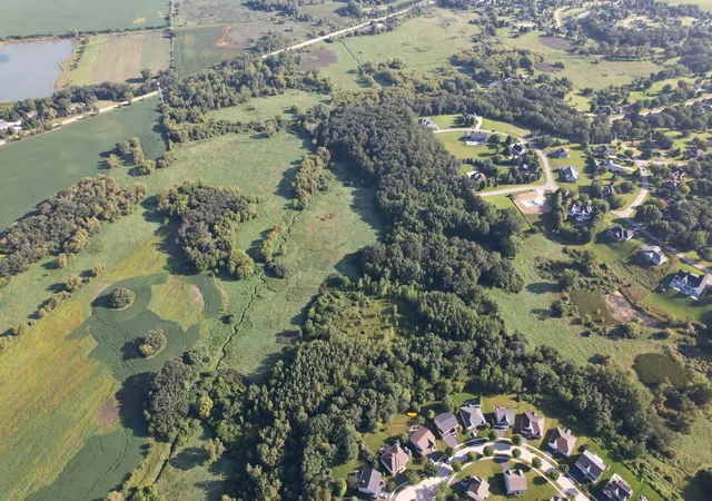 Photo 4 of Land for sale at 0 Prairie Hl Cir, Hampshire, IL 60140 | MLS# 12741235 | Listing updated on 2026-09-06