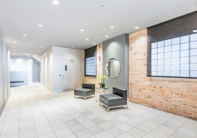 Photo 3 of Condo for sale at 843 W Adams St #611, Chicago, IL 60607 | MLS# 12741288 | Listing updated on 2026-09-14