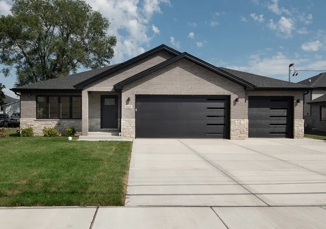 Photo 1 of Single family home for sale at 9605 S 78th Court, Hickory Hills, IL 60457 | MLS# 12741317 | Listing updated on 2026-10-22