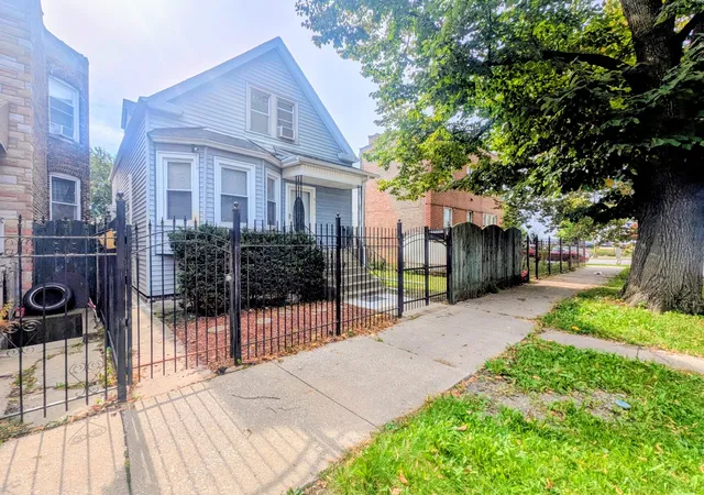 Photo 1 of Single family home for sale at 4355 W Potomac Ave, Chicago, IL 60651 | MLS# 12741323 | Listing updated on 2026-10-12