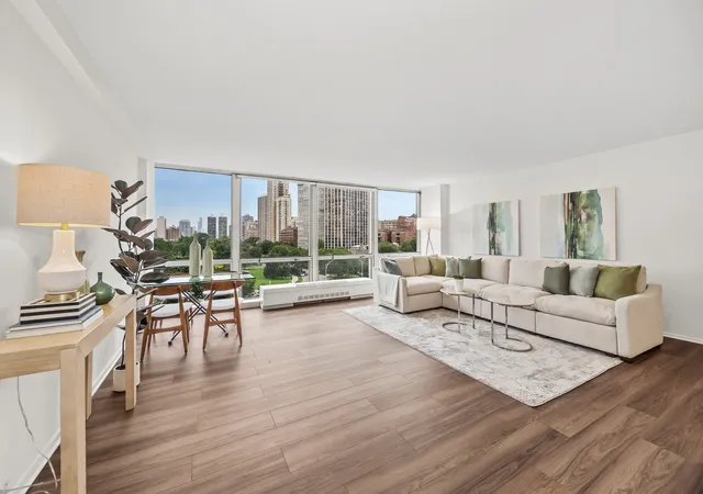 Photo 2 of Condo for sale at 330 W Diversey Pkwy #705, Chicago, IL 60657 | MLS# 12741332 | Listing updated on 2026-09-02